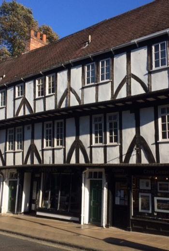 87 Micklegate sunny street view 1464332627