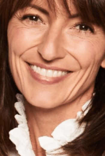 Davina York2200 x 875 px