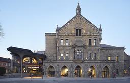 De Matos Ryan York Theatre Royal Hufton Crow 017 911068987