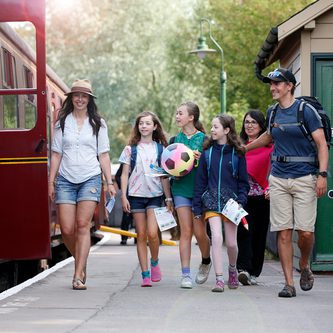 Family Pickering Platform North Yorkshire Moors Railway