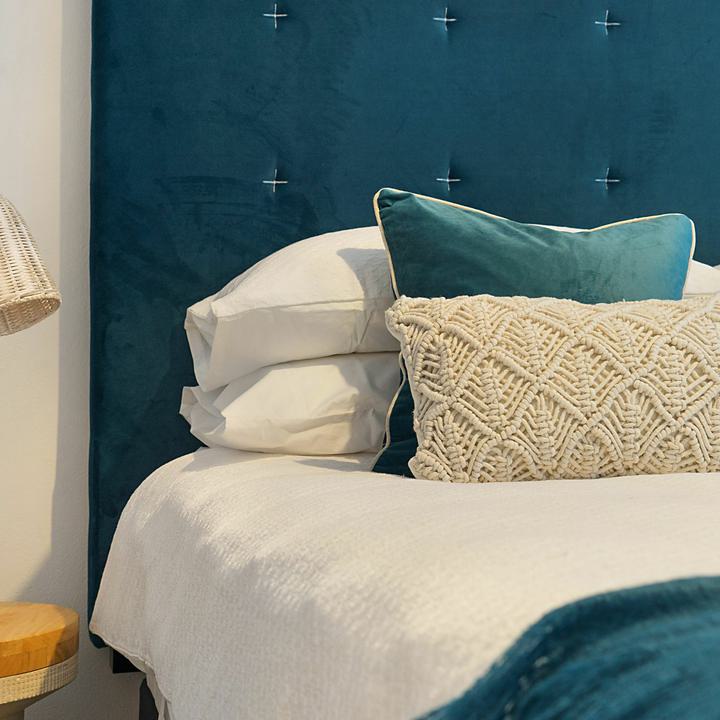 Greg rivers Ye P1 MUZD Ss E unsplash 1