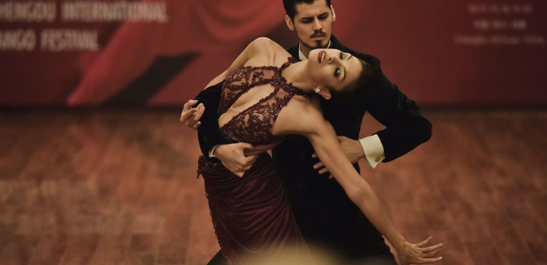 Preillumination seth M12 q ST8i Q unsplash 2