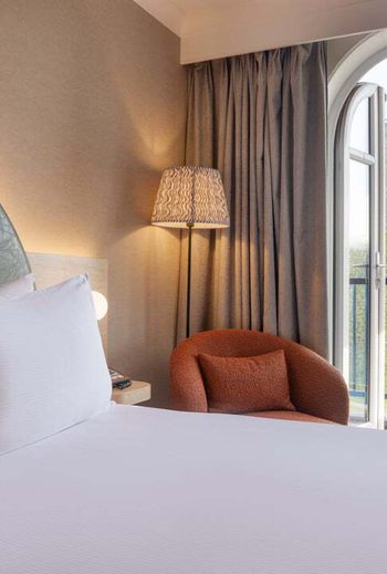 Room 250 107 Double Guestroom with Balcony and Tower View 4