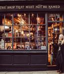 Shop that must not be named 012 1823526606